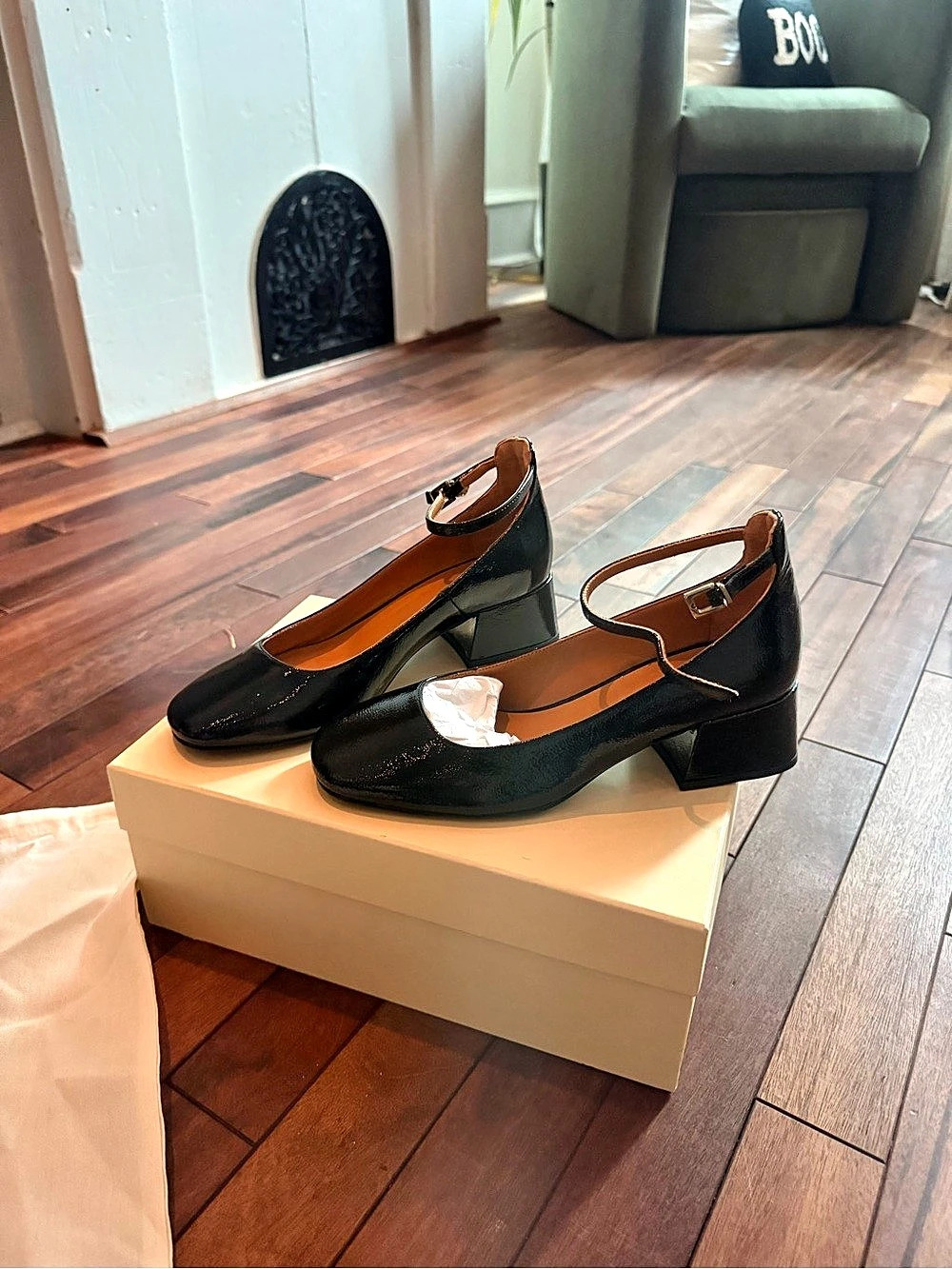 Sézane Black Ankle-Strap Block Heel Pumps Like New